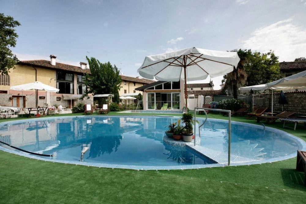 Resort Villa Manin Passariano エクステリア 写真